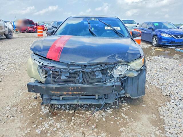 Photo 5 from auction – 2014 TOYOTA CAMRY with VIN 4T1BF1FK3EU740093
