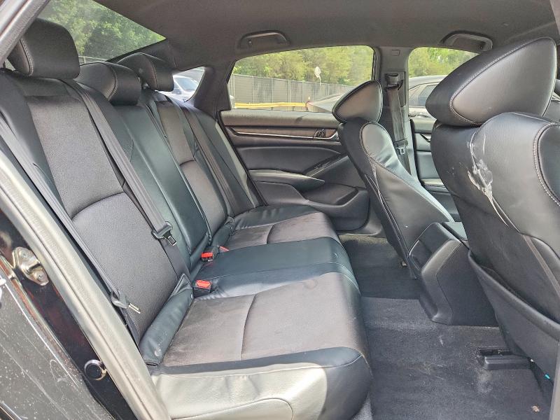 Photo 10 from auction – 2018 HONDA ACCORD with VIN 1HGCV1F37JA170939