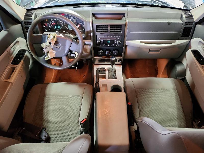 Photo 8 from auction – 2008 JEEP LIBERTY with VIN 1J8GN28K98W226959