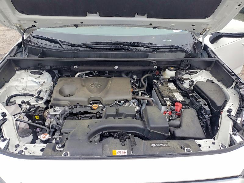 Photo 12 from auction – 2024 TOYOTA RAV4 with VIN 2T3W1RFV7RC296871