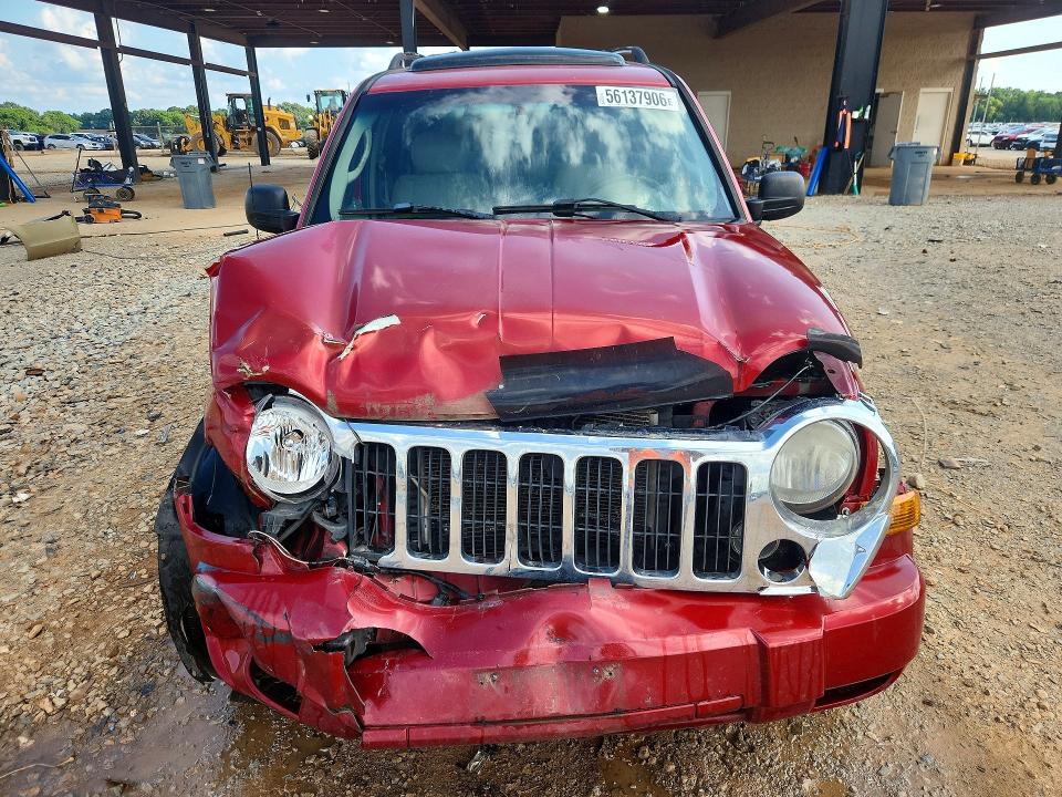 Photo 5 from auction – 2005 JEEP LIBERTY with VIN 1J4GL58KX5W658917