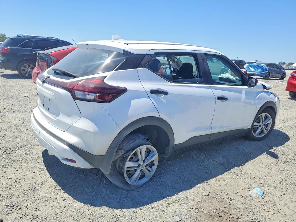 Photo 3 from auction – 2023 NISSAN KICKS with VIN 3N1CP5BV3PL497334