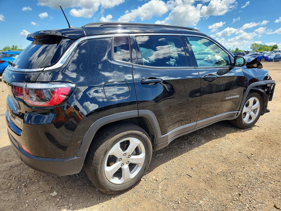 Photo 3 from auction – 2021 JEEP COMPASS with VIN 3C4NJDBB1MT544069