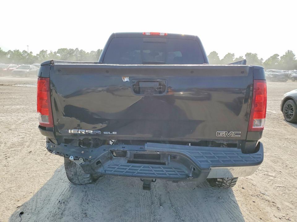 Photo 6 from auction – 2011 GMC SIERRA with VIN 3GTP2VE36BG327459