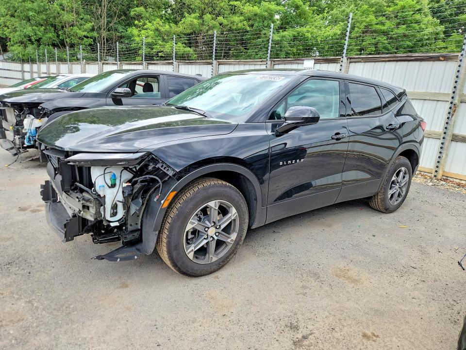 CHEVROLET BLAZER 2026 with VIN 3GNKBHR41TS156074 - Photo from auction