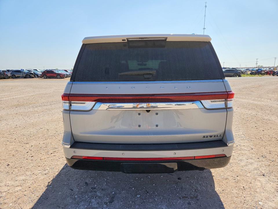 Photo 6 from auction – 2024 LINCOLN NAVIGATOR with VIN 5LMJJ2NG4REL23351