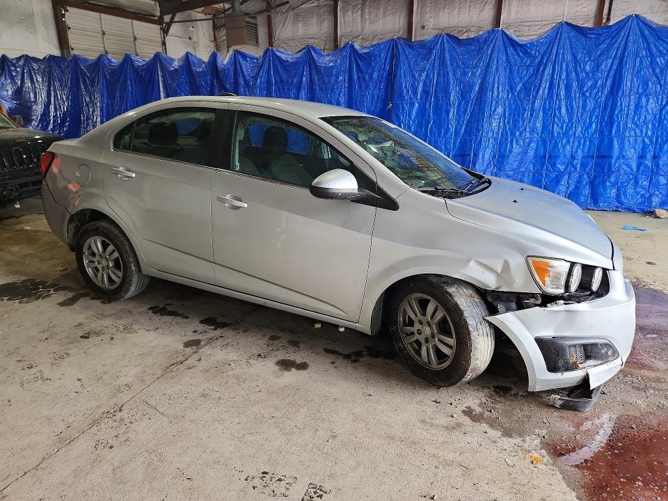 Photo 4 from auction – 2015 CHEVROLET SONIC with VIN 1G1JC5SG8F4203148