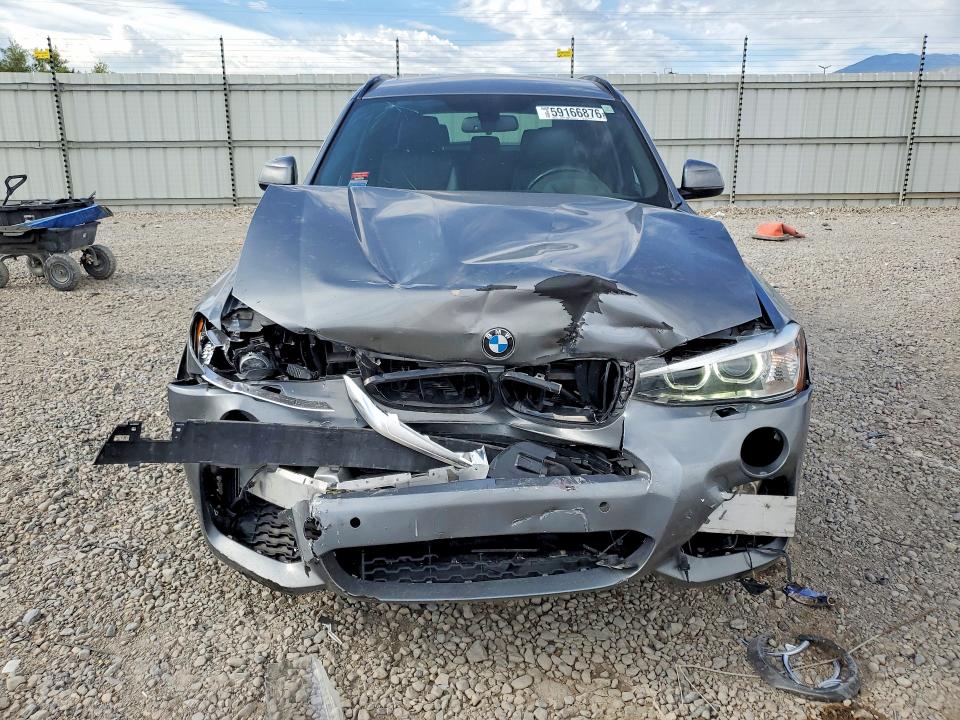 Photo 5 from auction – 2016 BMW X3 with VIN 5UXWX7C50G0R18359