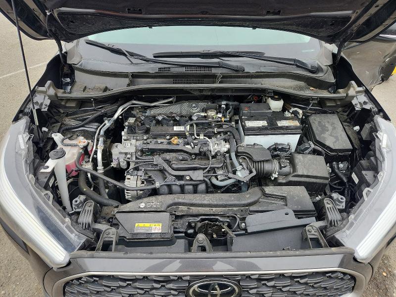 Photo 12 from auction – 2023 TOYOTA COROLLA CROSS with VIN 7MUDAABG8PV063326