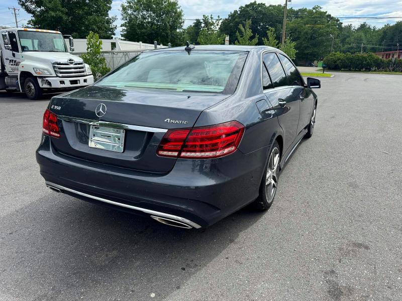 Photo 3 from auction – 2016 MERCEDES-BENZ E with VIN WDDHF8JB5GB185229