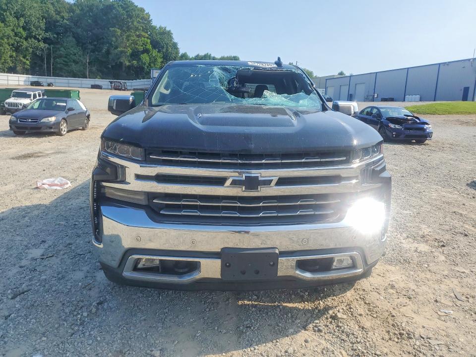 Photo 5 from auction – 2019 CHEVROLET SILVERADO with VIN 1GCRYGEL4KZ269936