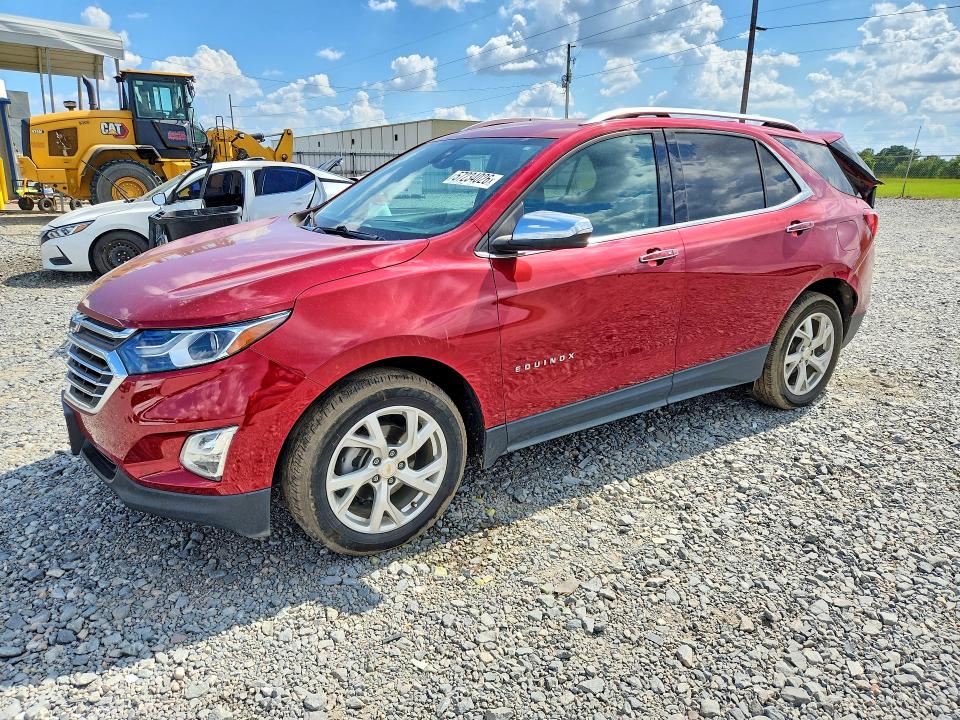 CHEVROLET EQUINOX 2020 with VIN 2GNAXNEV6L6250671 - Photo from auction