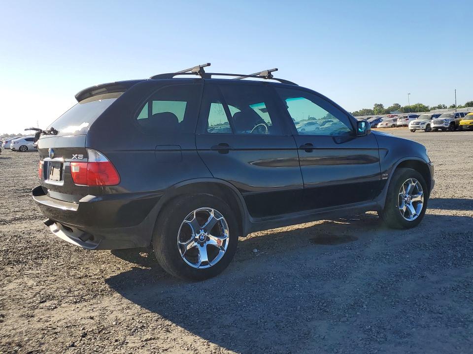 Photo 3 from auction – 2006 BMW X5 with VIN 5UXFA13526LY36113