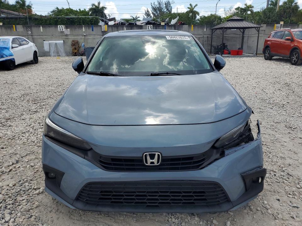 Photo 5 from auction – 2022 HONDA CIVIC with VIN 2HGFE1F92NH316348