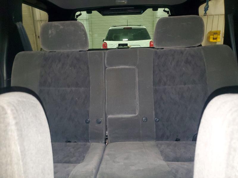 Photo 10 from auction – 2001 NISSAN PATHFINDER with VIN JN8DR09Y81W599345