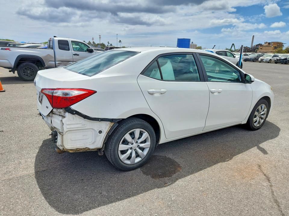 Photo 3 from auction – 2014 TOYOTA COROLLA with VIN 5YFBURHE2EP042815