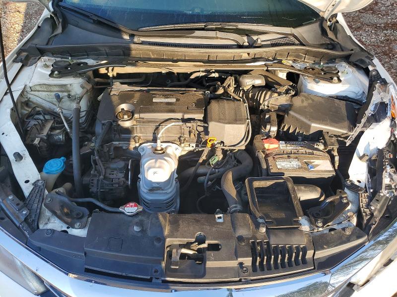 Photo 11 from auction – 2016 HONDA ACCORD with VIN 1HGCR2F73GA215154