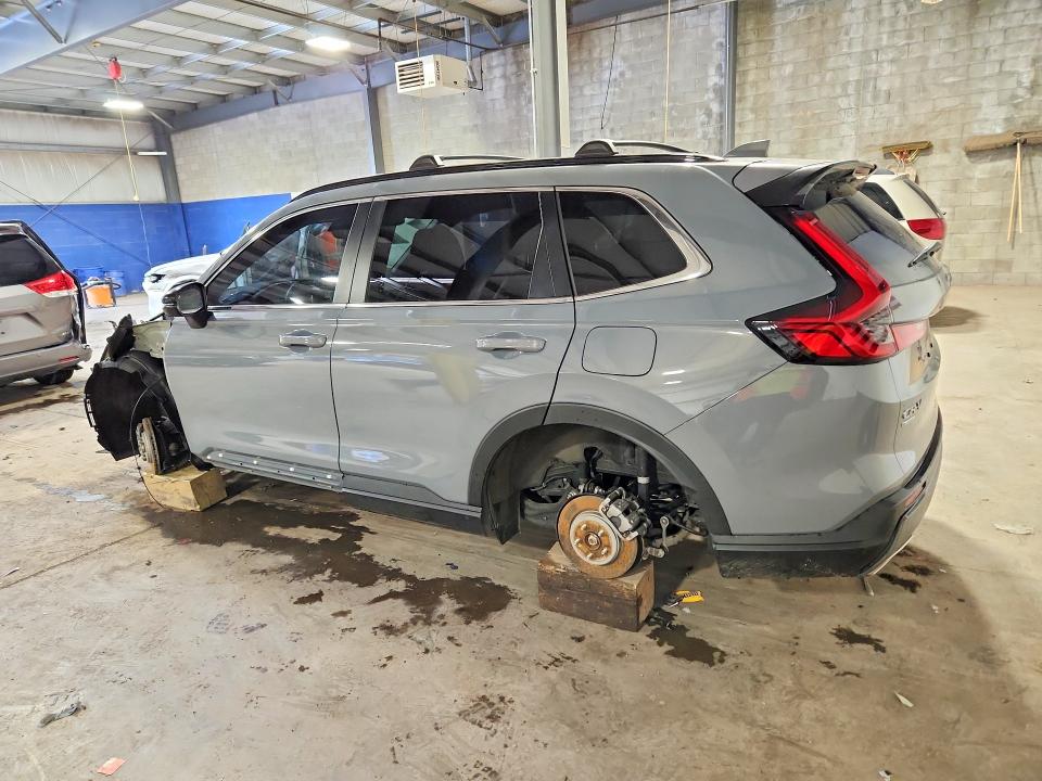 Photo 2 from auction – 2025 HONDA CR-V with VIN 7FARS6H98SE015040