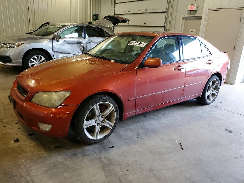 LEXUS IS 2001 with VIN JTHBD182910001625 - Photo from auction