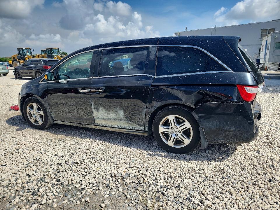 Photo 2 from auction – 2011 HONDA ODYSSEY with VIN 5FNRL5H90BB006352