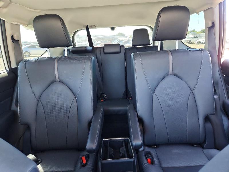 Photo 10 from auction – 2025 TOYOTA GRAND HIGHLANDER with VIN 5TDAAAB51SS075449