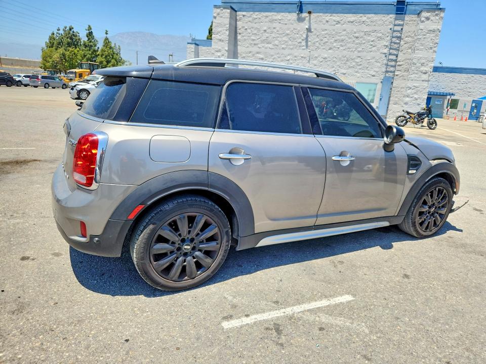 Photo 3 from auction – 2019 MINI COOPER with VIN WMZYS7C59K3J04758