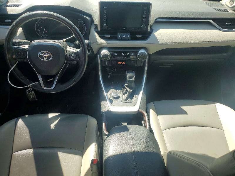 Photo 8 from auction – 2019 TOYOTA RAV4 with VIN JTMN1RFV0KD519166