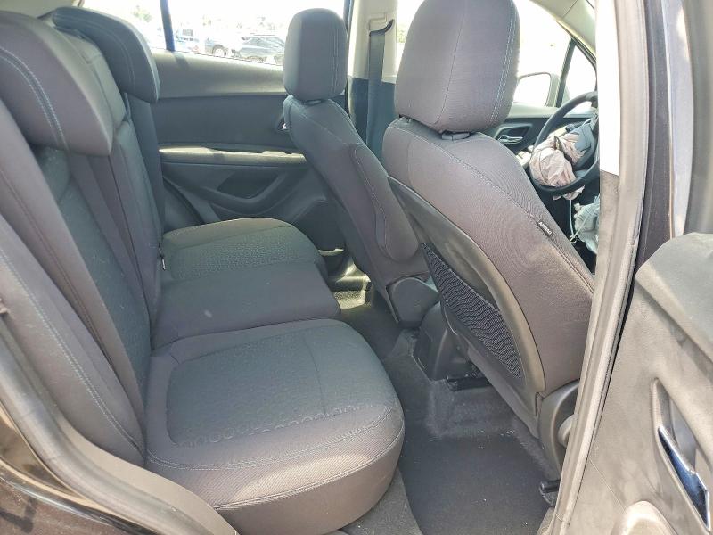 Photo 11 from auction – 2016 CHEVROLET TRAX with VIN KL7CJNSBXGB641836