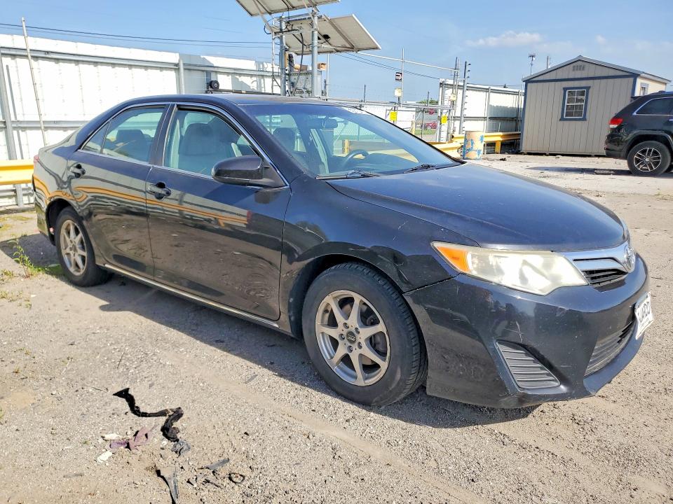 Photo 4 from auction – 2012 TOYOTA CAMRY with VIN 4T1BF1FKXCU104252