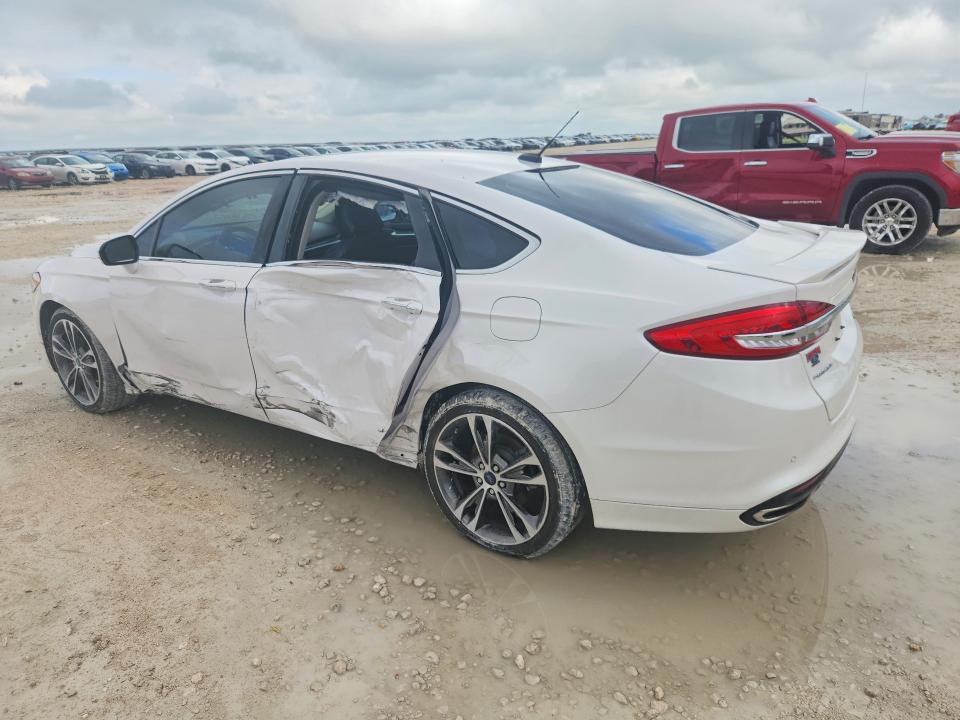 Photo 2 from auction – 2017 FORD FUSION with VIN 3FA6P0K97HR252198