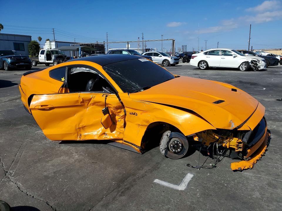 Photo 4 from auction – 2019 FORD MUSTANG with VIN 1FA6P8CF7K5158254
