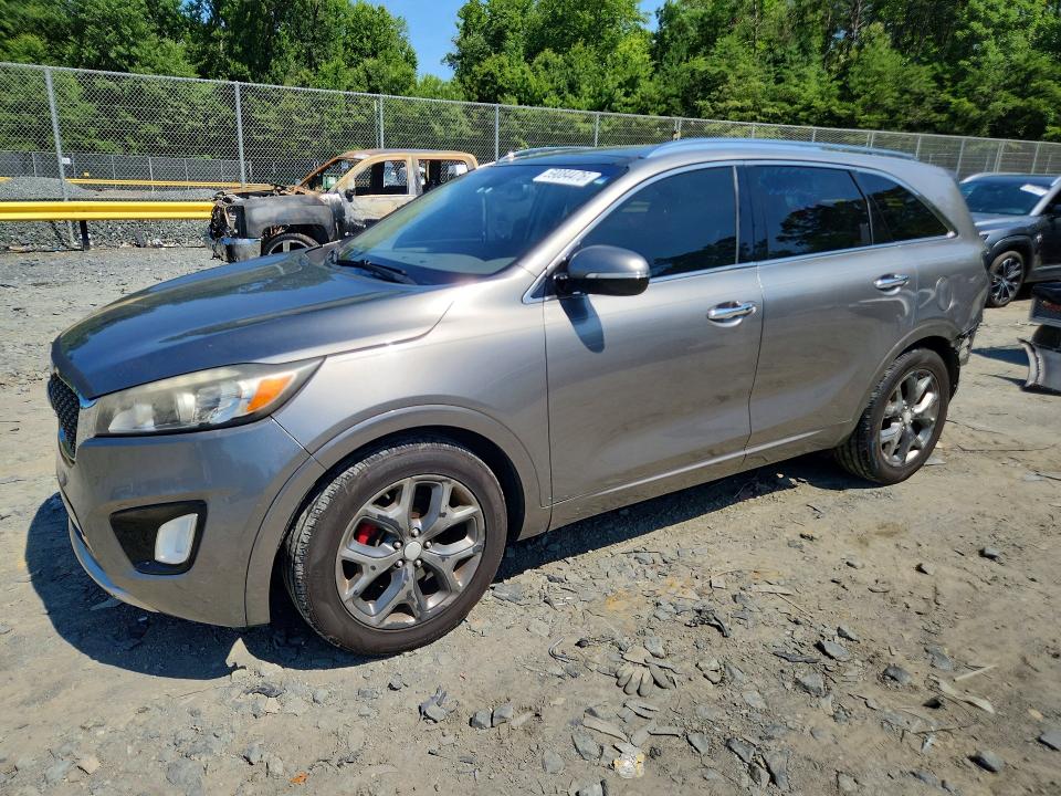 KIA SORENTO 2016 with VIN 5XYPK4A58GG018907 - Photo from auction