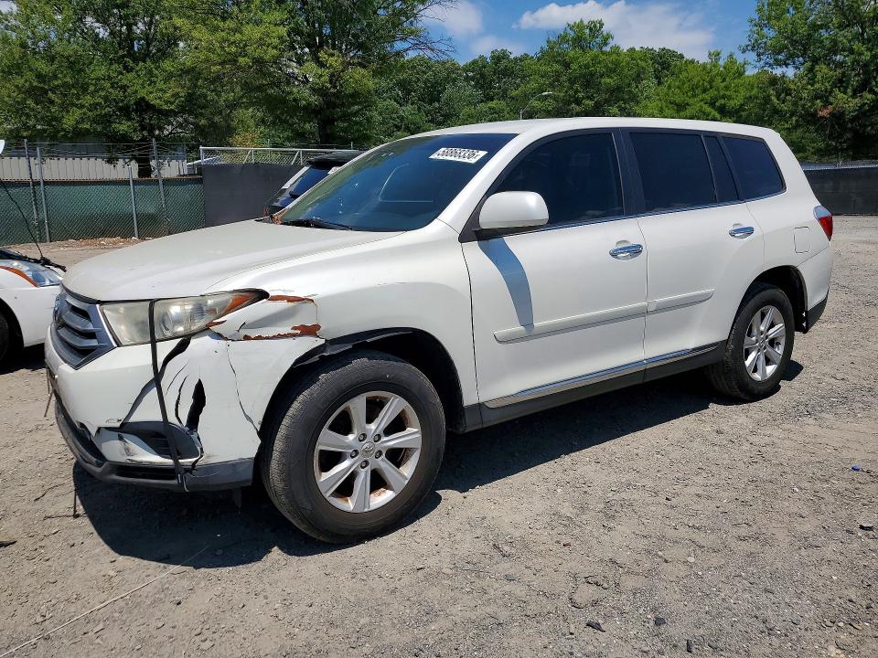 TOYOTA HIGHLANDER 2013 with VIN 5TDZA3EHXDS044580 - Photo from auction