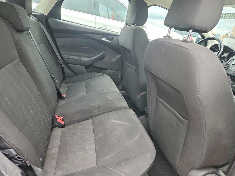 Photo 10 from auction – 2015 FORD FOCUS with VIN 1FADP3K23FL377092