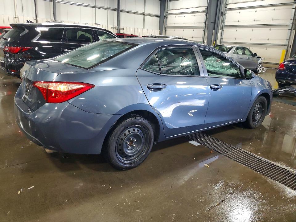 Photo 3 from auction – 2018 TOYOTA COROLLA with VIN 2T1BURHE6JC087895