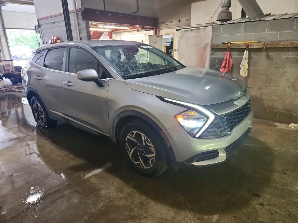 Photo 4 from auction – 2023 KIA SPORTAGE with VIN KNDPUCAF0P7190889