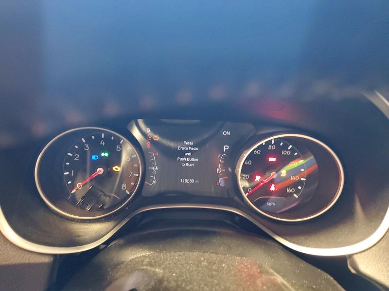 Photo 9 from auction – 2018 JEEP COMPASS with VIN 3C4NJDBB5JT359843