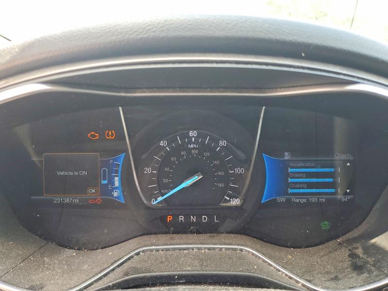 Photo 9 from auction – 2017 FORD FUSION with VIN 3FA6P0LU1HR301351