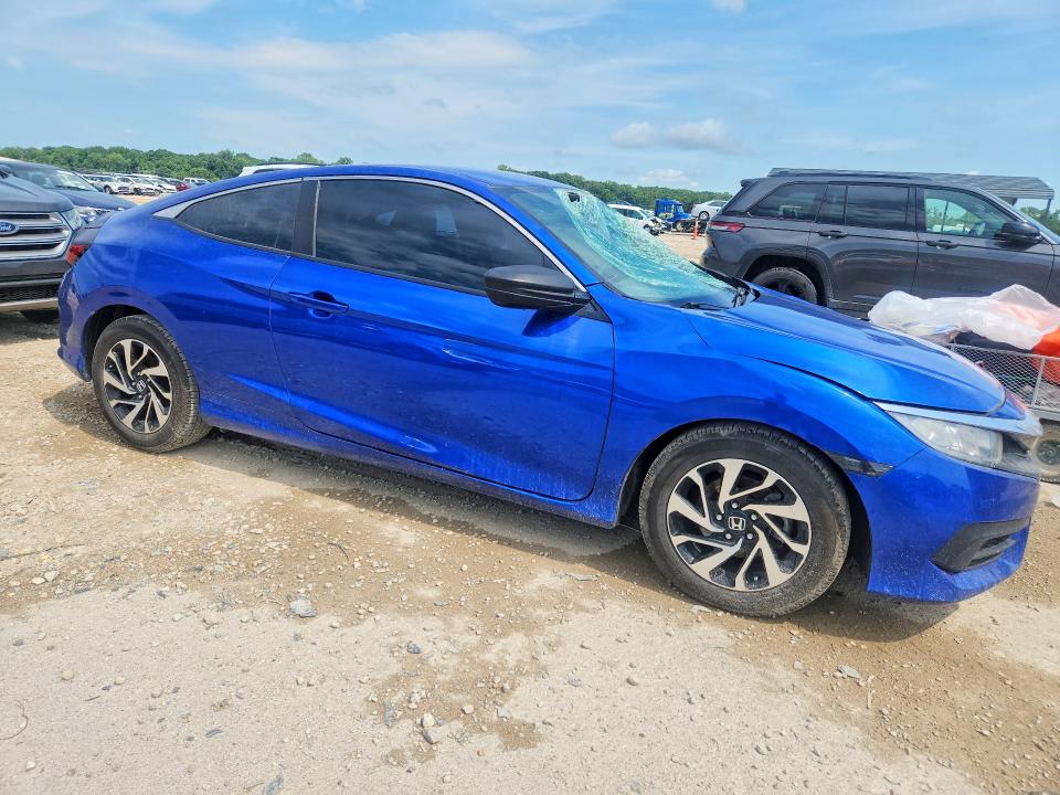 Photo 4 from auction – 2018 HONDA CIVIC with VIN 2HGFC4B57JH301560