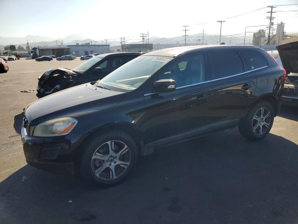 2013 VOLVO XC60 - Търг №58400416