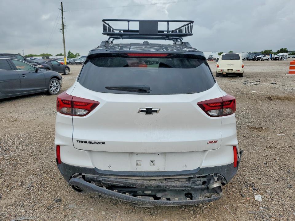 Photo 6 from auction – 2022 CHEVROLET TRAILBLAZER with VIN KL79MTSL5NB020712