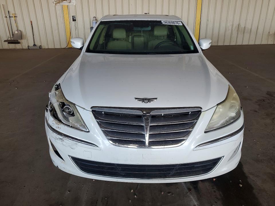 Photo 5 from auction – 2012 HYUNDAI GENESIS with VIN KMHGC4DD1CU196761