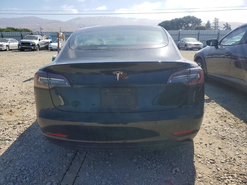 Photo 6 from auction – 2022 TESLA MODEL 3 with VIN 5YJ3E1EA7NF108050