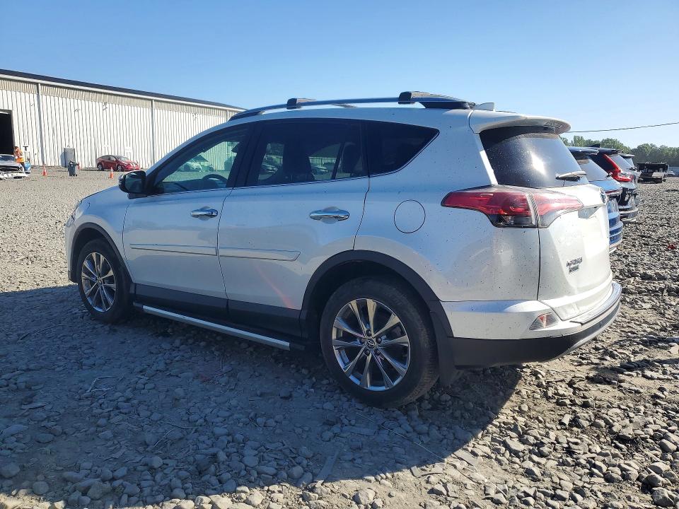Фото 2 с аукциона – 2017 TOYOTA RAV4 с VIN 2T3DFREV3HW634709