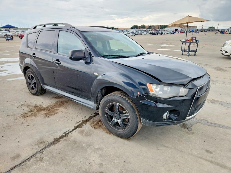 Photo 4 from auction – 2010 MITSUBISHI OUTLANDER with VIN JA4AS2AW2AZ011375