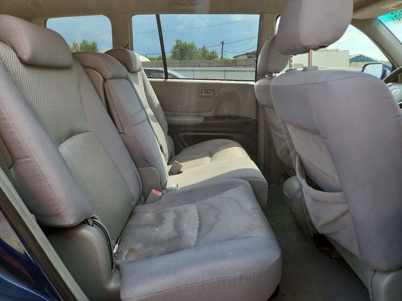 Photo 11 from auction – 2005 TOYOTA HIGHLANDER with VIN JTEEP21AX50117950