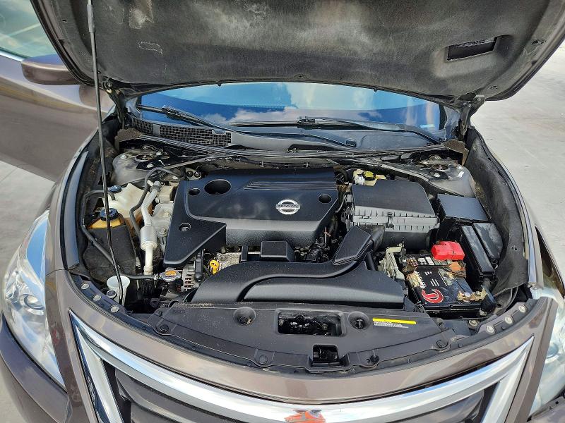 Photo 11 from auction – 2015 NISSAN ALTIMA with VIN 1N4AL3AP8FN351278
