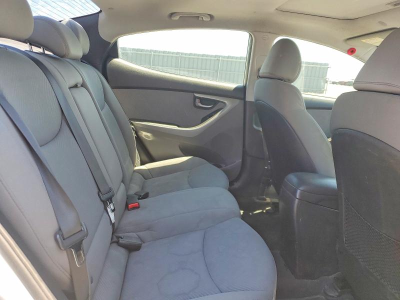 Photo 10 from auction – 2012 HYUNDAI ELANTRA with VIN 5NPDH4AEXCH138633
