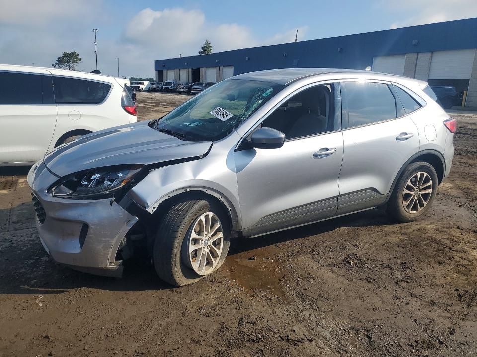 FORD ESCAPE 2021 with VIN 1FMCU9G60MUA87022 - Photo from auction