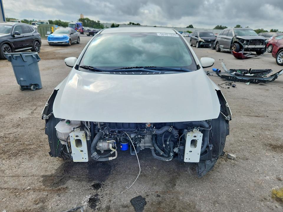 Photo 5 from auction – 2017 KIA FORTE with VIN 3KPFL4A70HE120386